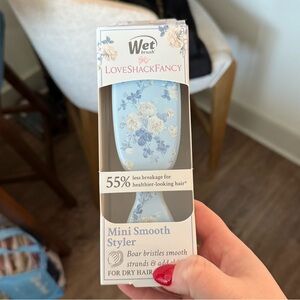 💙Love Shack Fancy Wet Brush Mini Styler Everbloomimg Rosettes Blue NEW